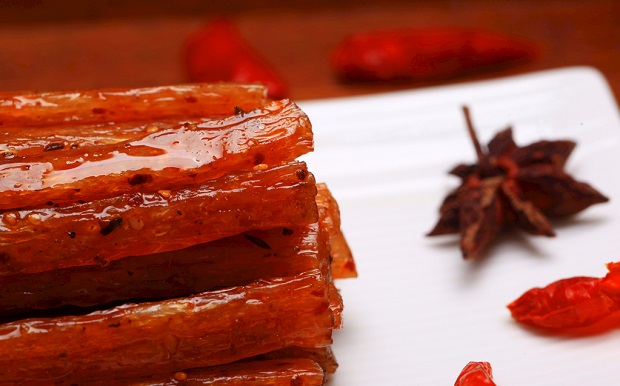 網(wǎng)紅食品為何頻頻“塌房”？別低頭，小心“皇冠”會(huì)掉